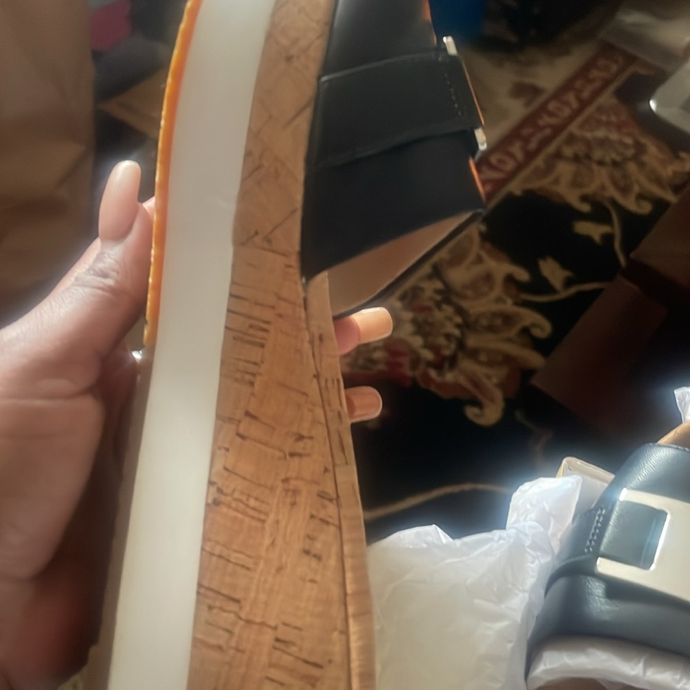 Michael kors Warren platform leather slide . - Picture 5 of 6